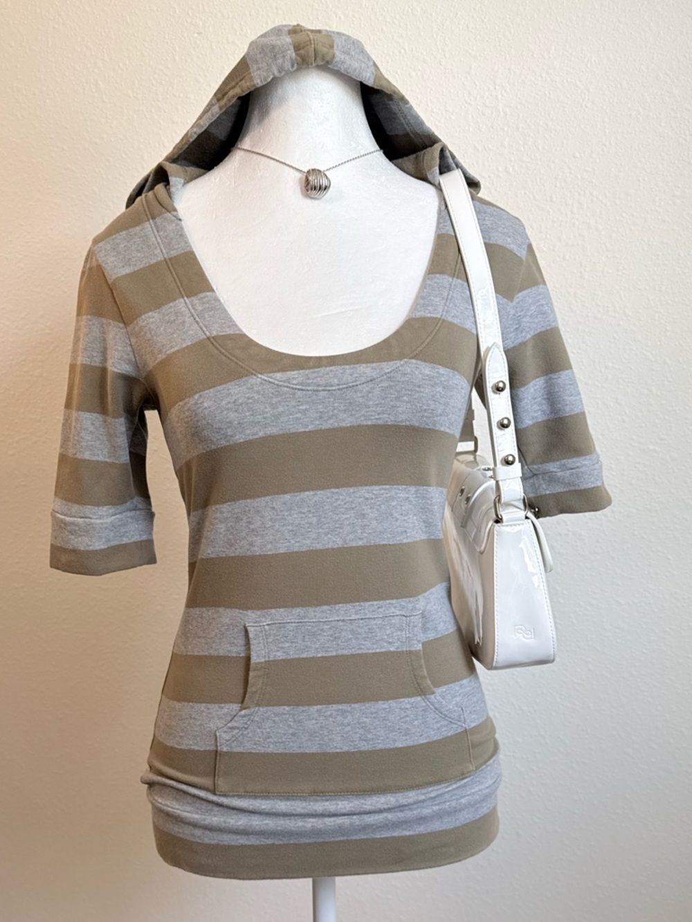 Y2K Old Navy Scoop Neck Hooded Top Downtown Grunge Indie 2000s - Picture 3 of 8